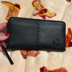 Tory Burch black pebbled leather continental zip wallet